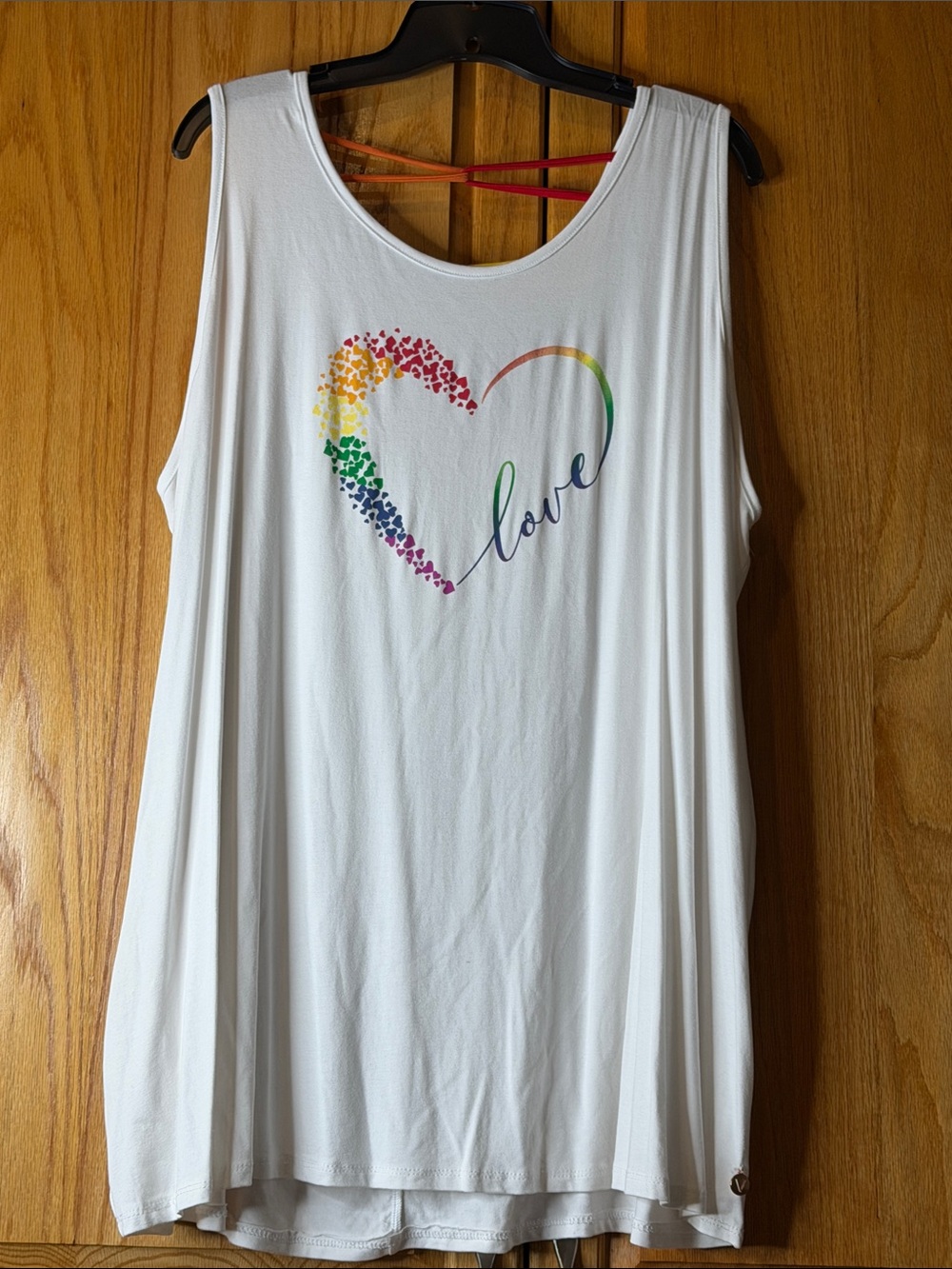 26/28 Livi Sleeveless Tank Top with Rainbow Heart "Love" Lane Bryant plus
